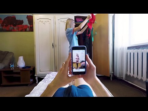 ❤️ Η ετεροθαλής αδελφή έκανε τον αδελφό της να τελειώσει λίγο πριν έρθει η μαμά στο σπίτι ❤️ Ανώμαλο βίντεο ☑